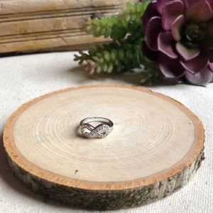 Brand new sterling silver Infinity symbol